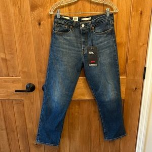 Levi’s Wedgie Straight Jeans. NWT.